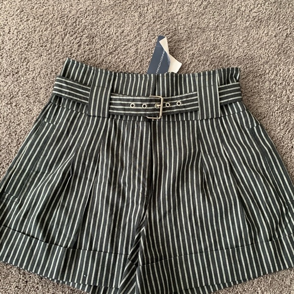 French Connection Shorts - Picture 2 of 3